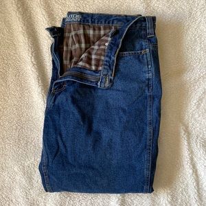 Men’s Guide Gear Flannel Lined Denim Jeans.  100% Cotton.  ( E )